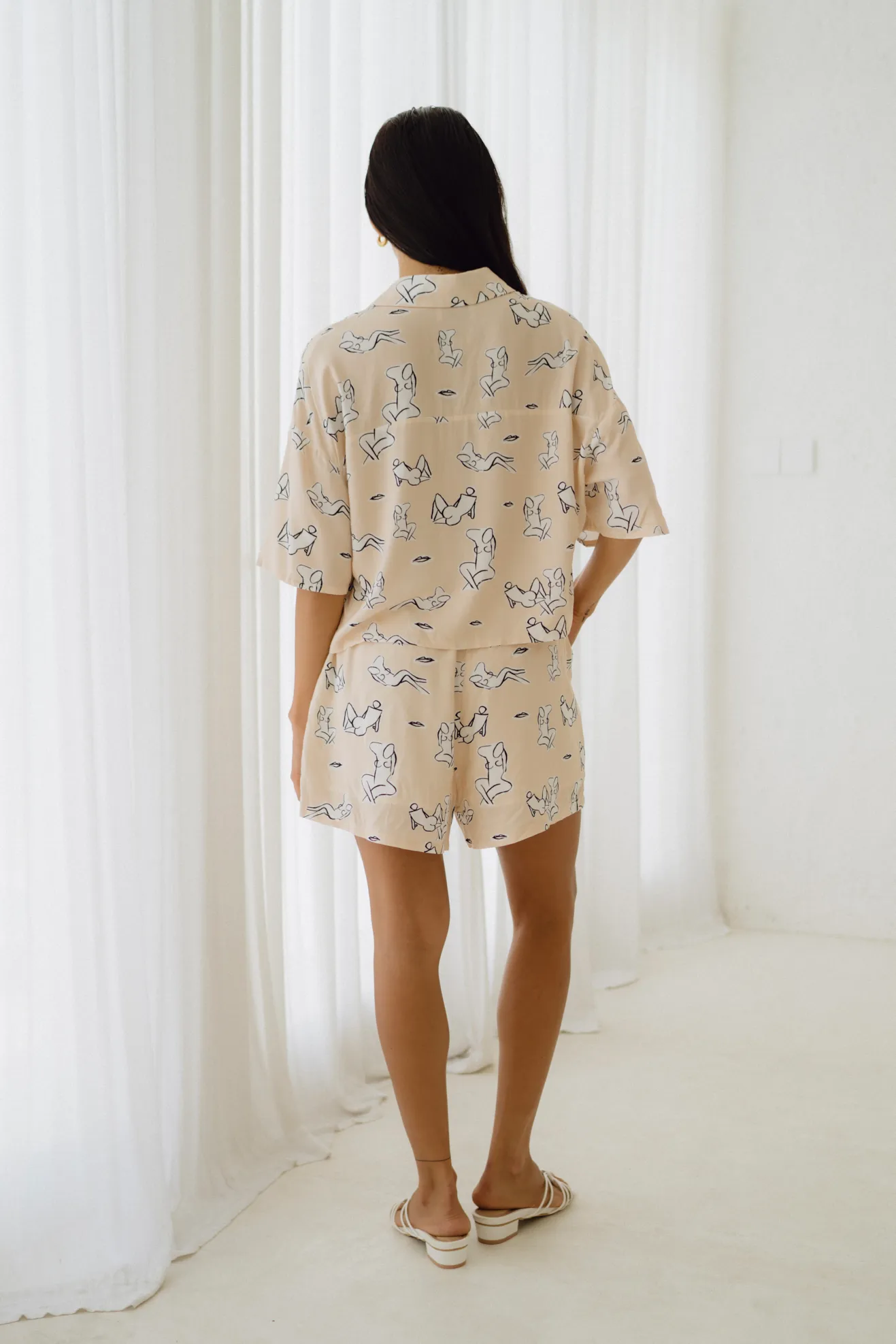 Body Beige Abstract Shorts