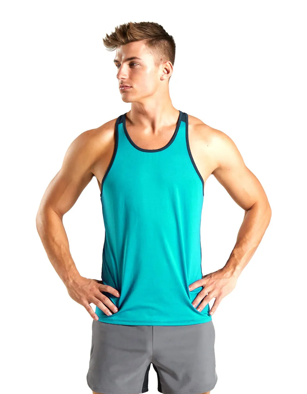 Breathable sports shirt