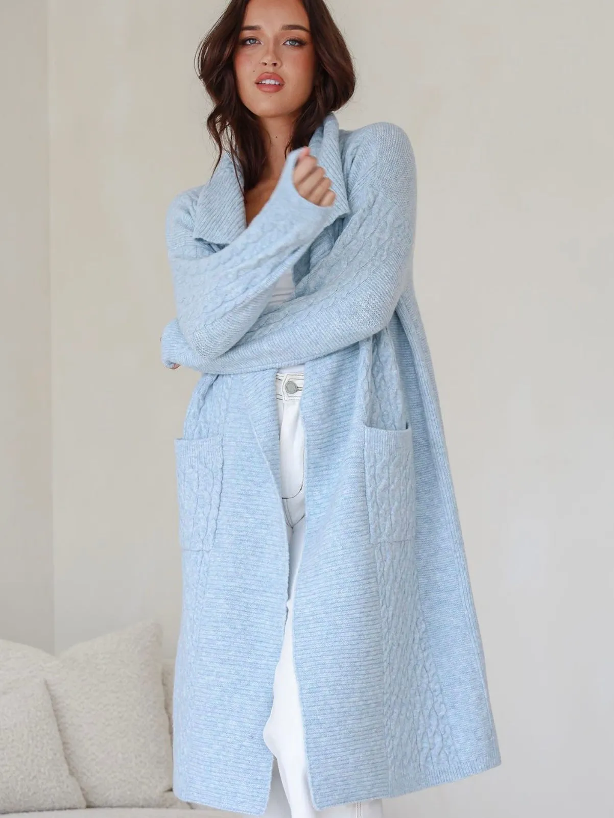 Cable Knit Cardigan : Blue