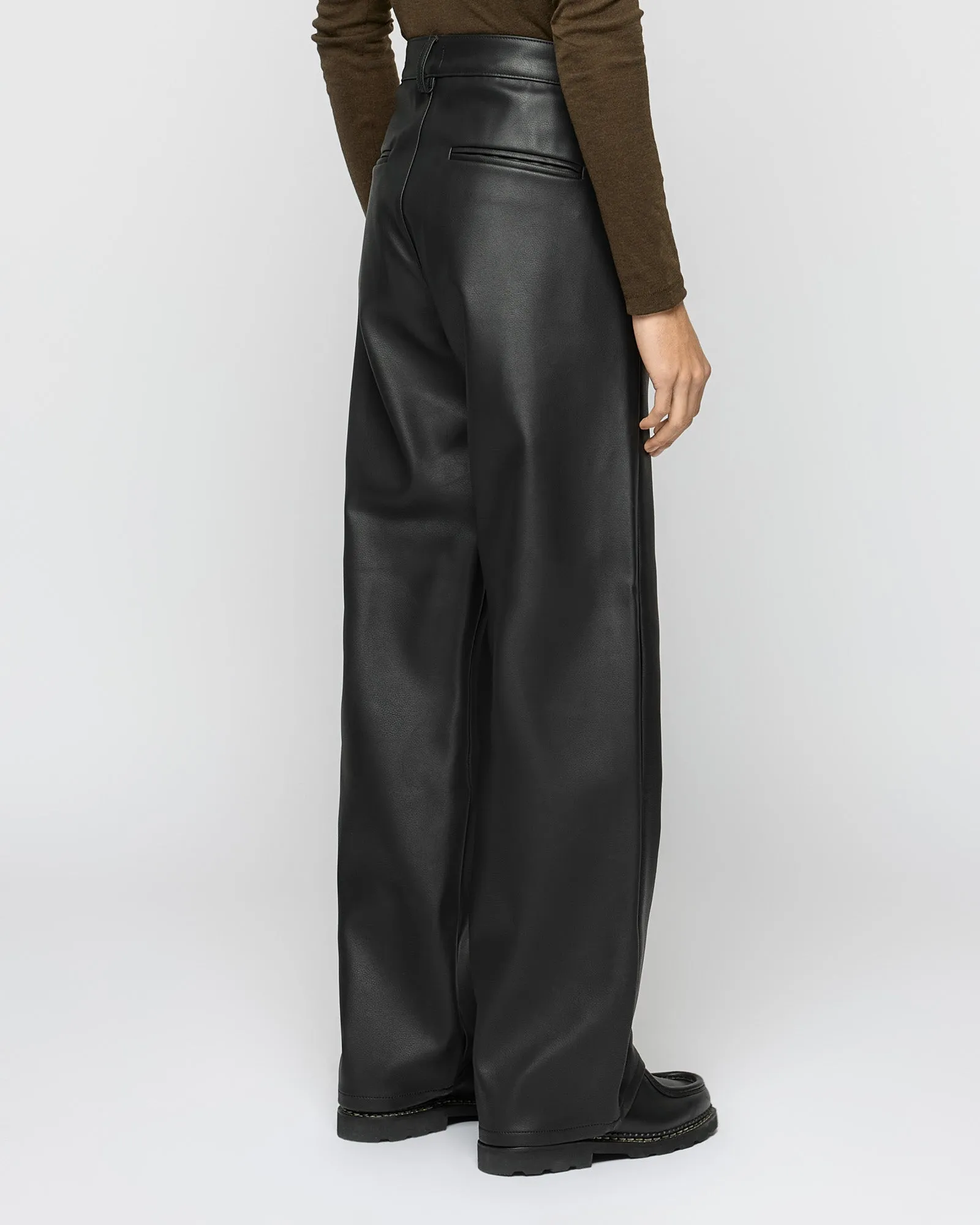 Leather Regular Tailored Pants