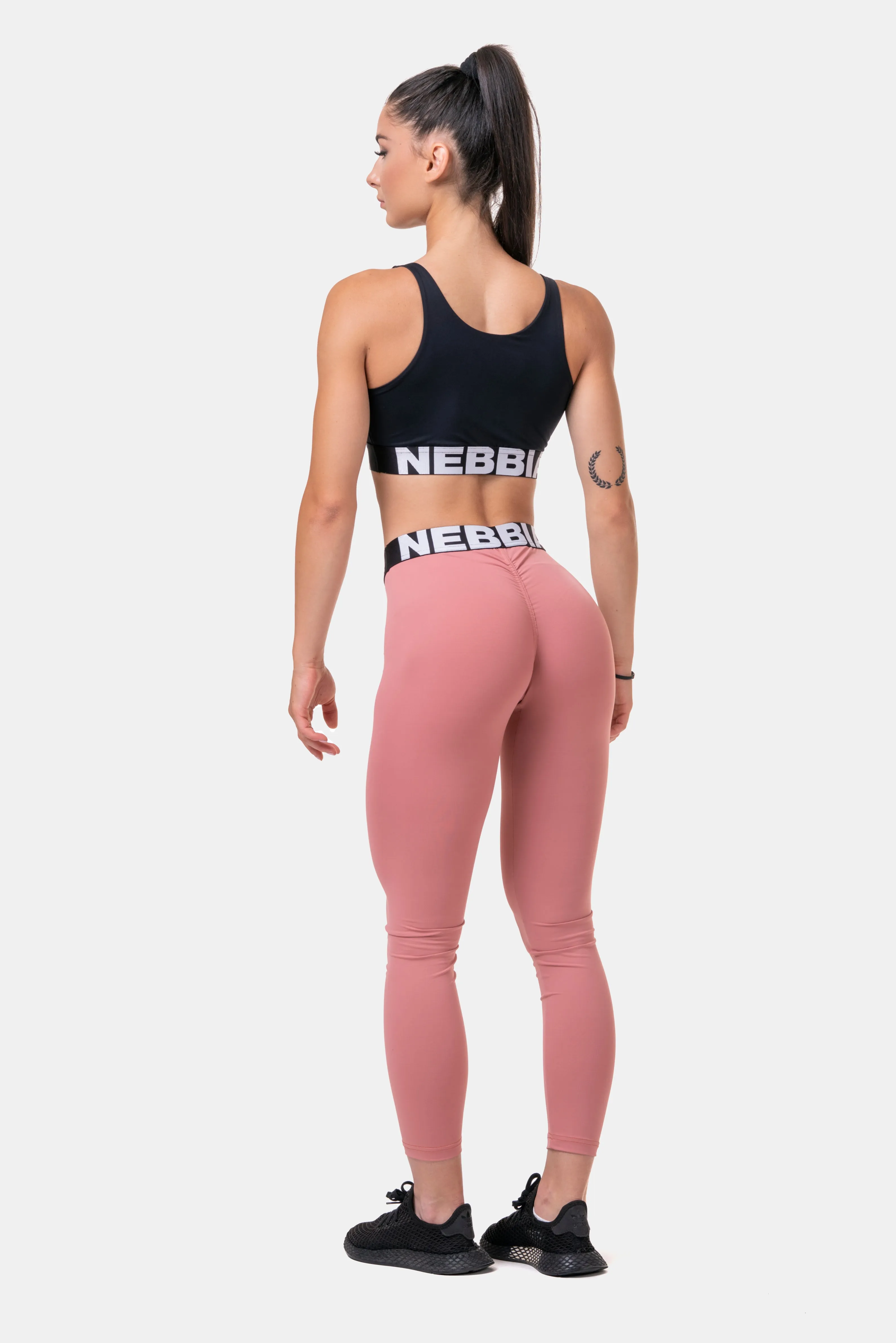 NEBBIA Squat HERO Scrunch Butt Leggings 571
