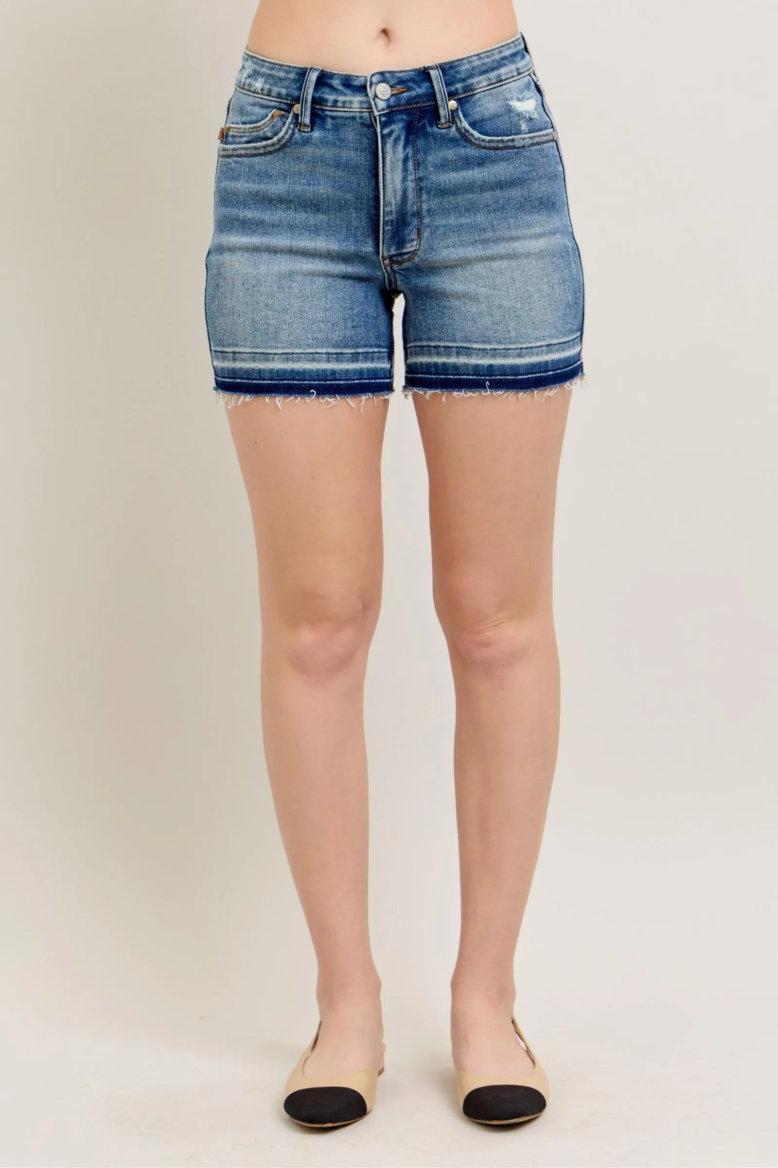 PRE-ORDER Judy Blue Mid Rise Tummy Control Vintage Wash Release Hem Shorts
