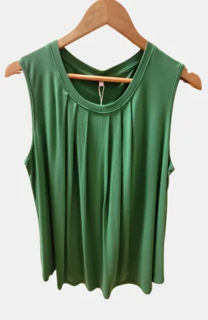 Samples: Assorted Sleeveless Tops & Camis (Large)